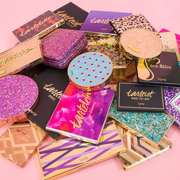 ULTIMATE Makeup Mystery Box !! - Picture 5 of 6